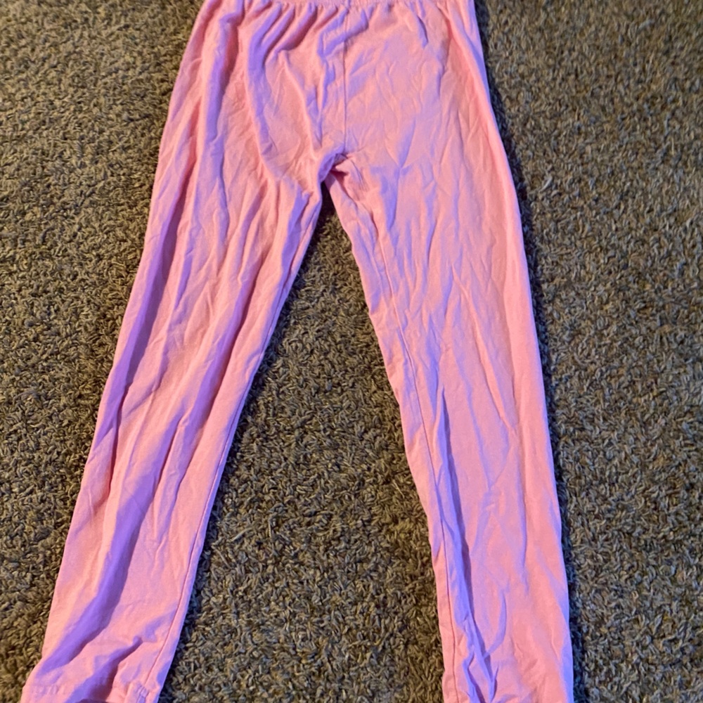 Pink leggings